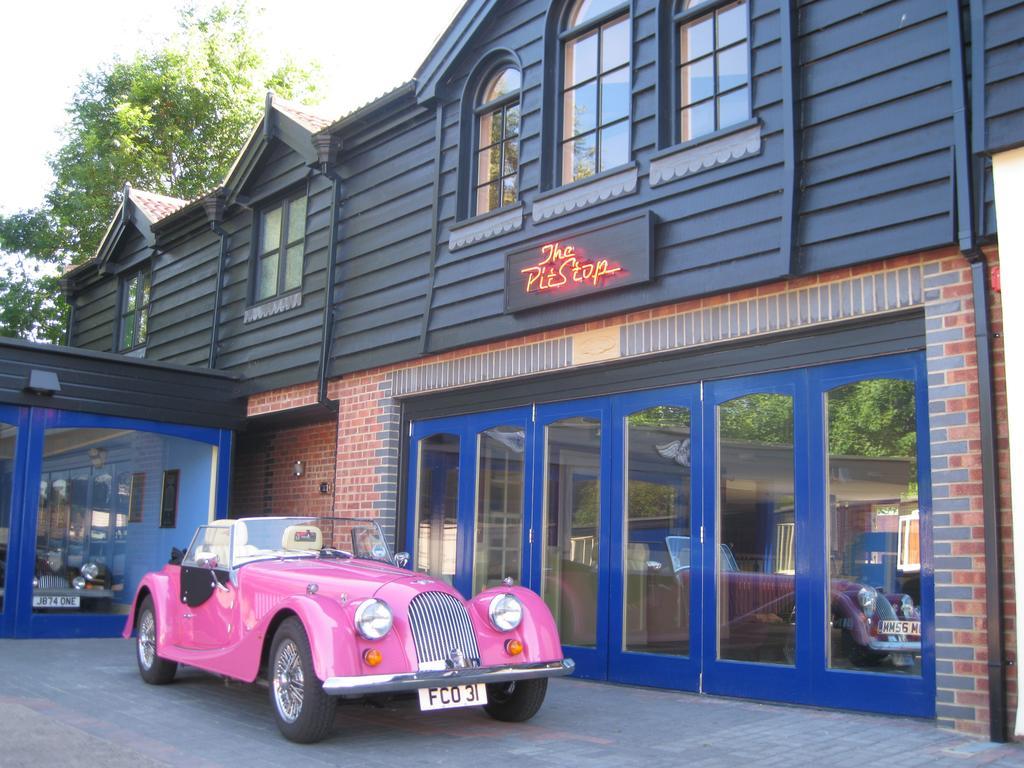 The Pitstop Little Hallingbury  Εξωτερικό φωτογραφία